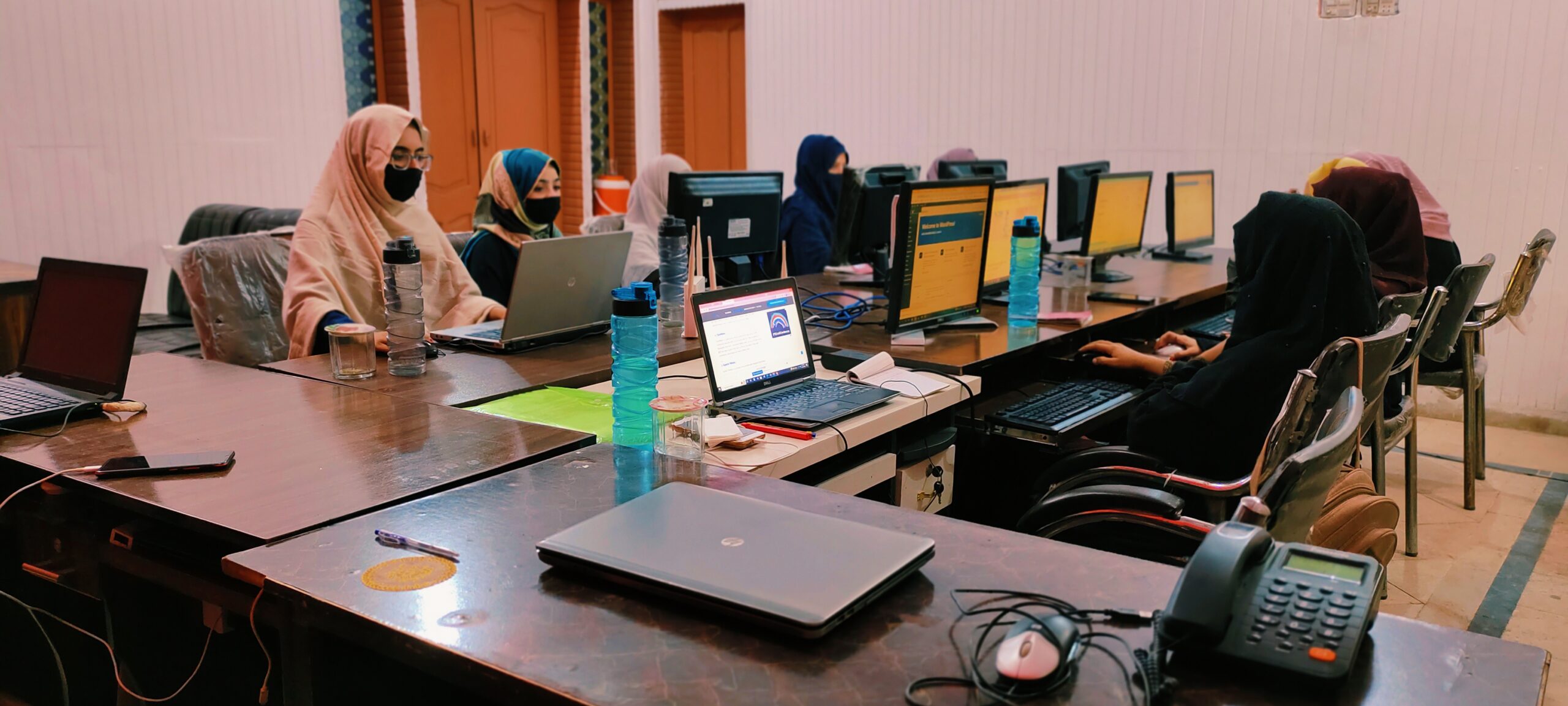 SoftGlaze Internal Collaboration and Strategy